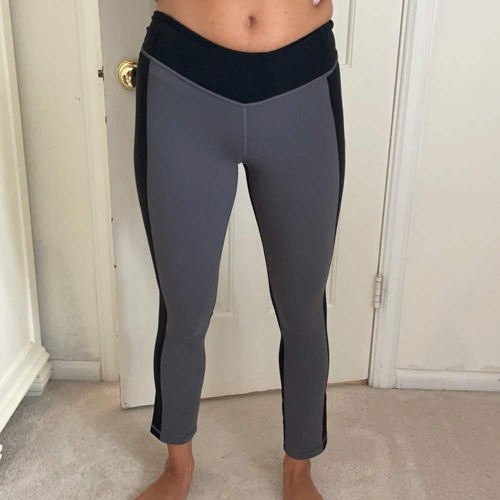 Lululemon Grey and Black leggings